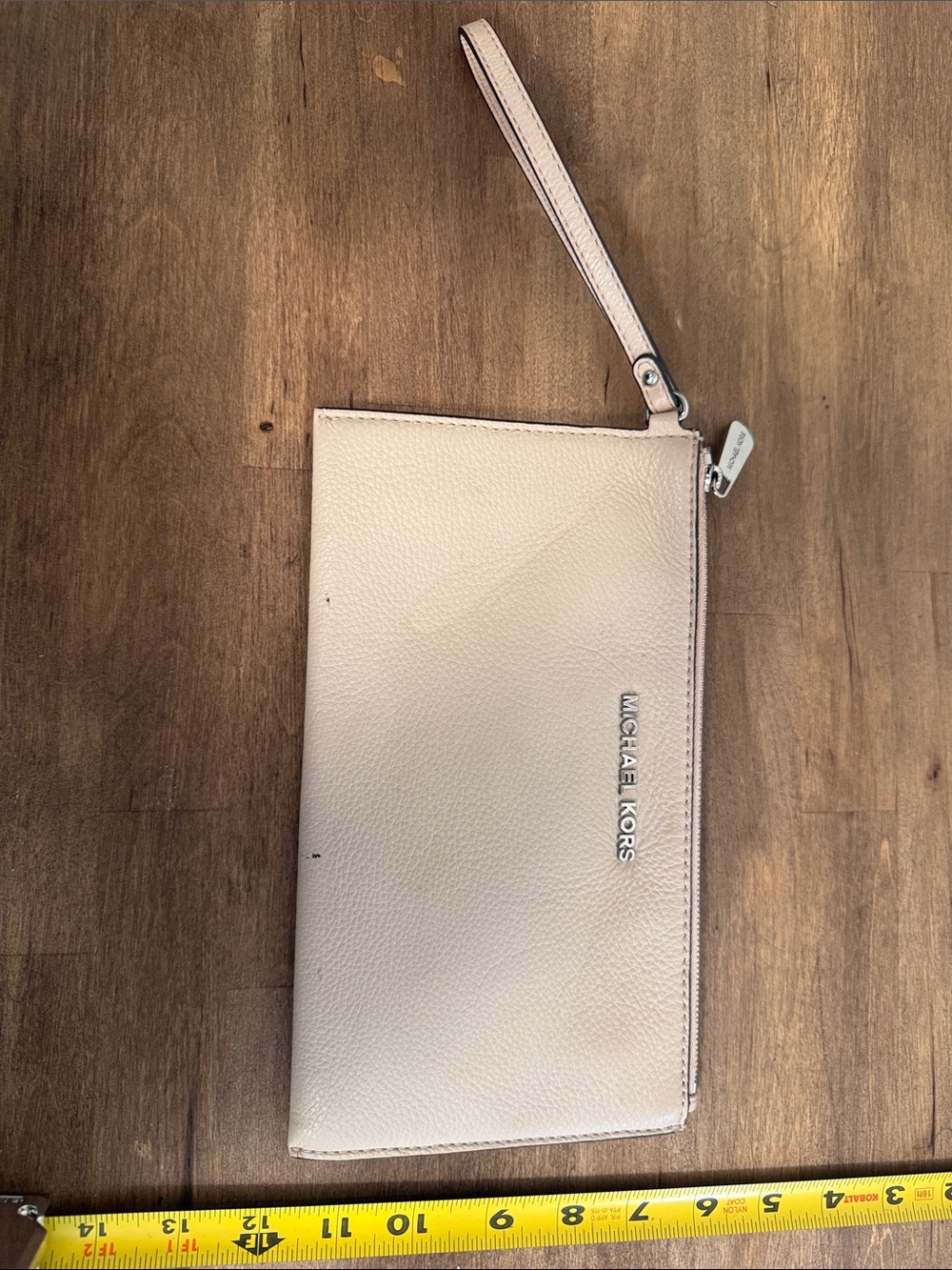Michael Kors Cream Leather Wristlet Clutch with Removable Strap
